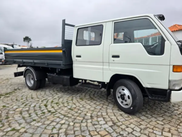 Toyota Dyna 280 (31BUE4) 6