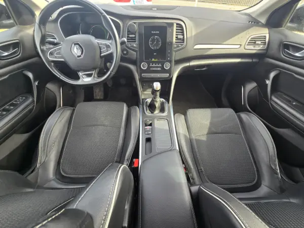 Renault Mégane 1.5 Blue dCi Bose Edition 25