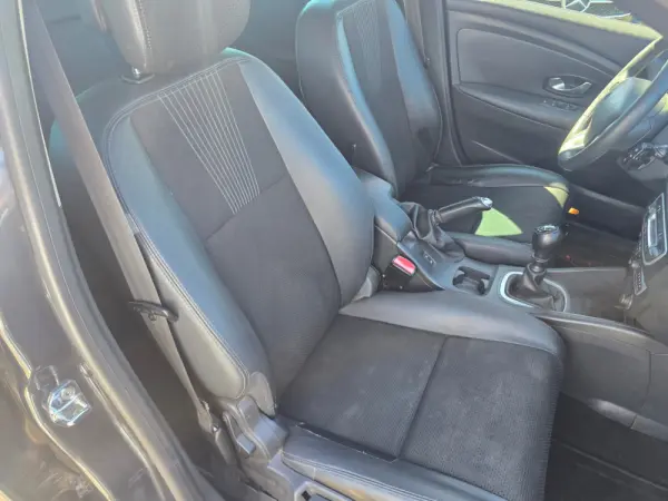 Renault Mégane 1.5 dCi confort ss 19