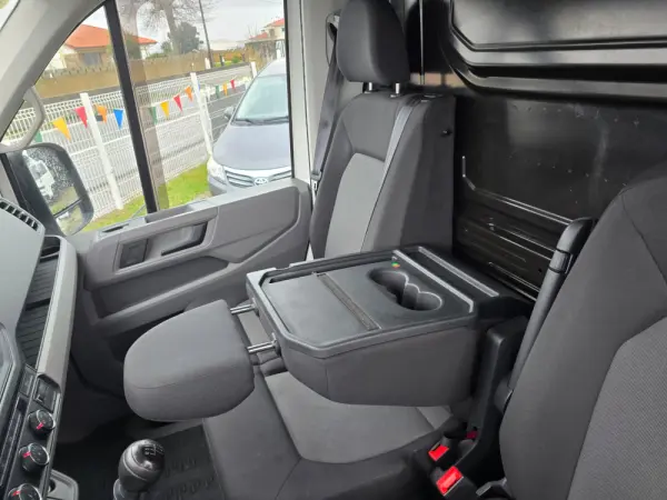 Volkswagen Crafter 35 2.0 TDI L4H3 21