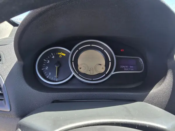 Renault Mégane 1.5 dCi Confort 12