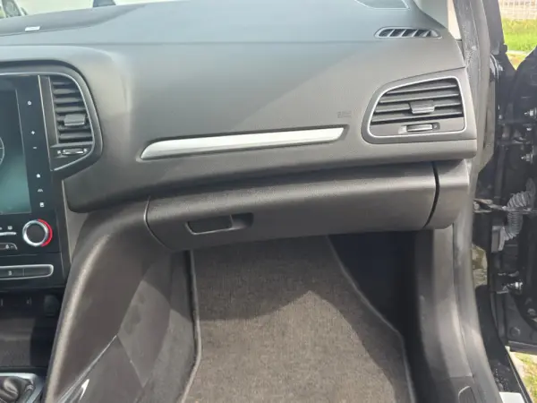 Renault Mégane 1.5 Blue dCi Bose Edition 23