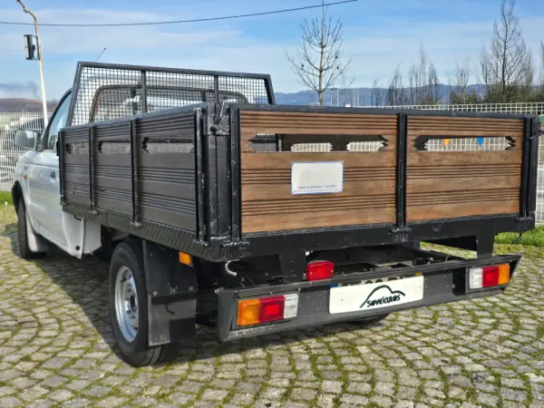 Ford Ranger 2.5 TD CL 4