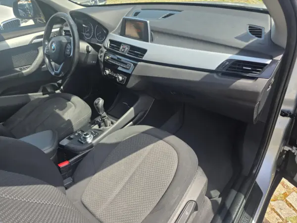 BMW X1 16 d sDrive 19