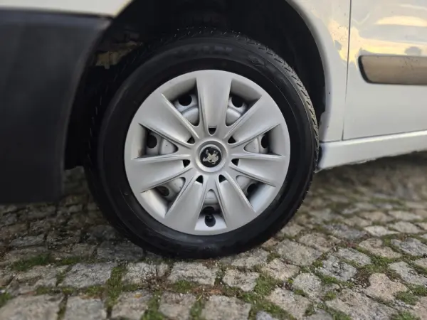 Peugeot Expert 1.6 HDi L2H1 Semi-Vidrado 7