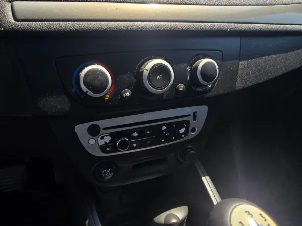 Renault Mégane 1.5 dCi Confort 14