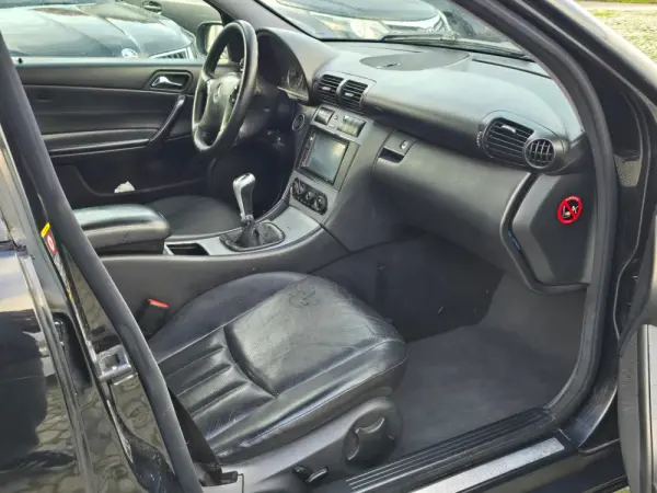 Mercedes-Benz C 220 CDi Classic 17