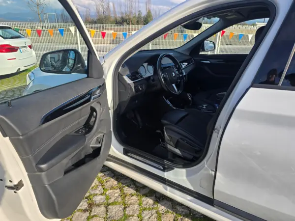 BMW X1 16 d sDrive Line Sport Auto 9