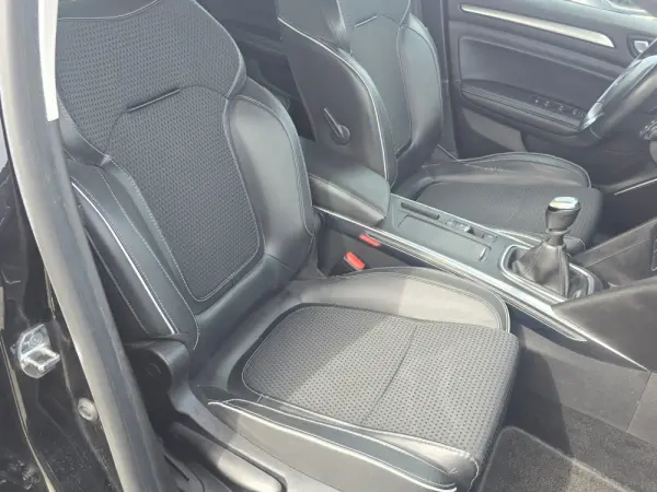 Renault Mégane 1.5 Blue dCi Bose Edition 22