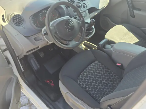 Renault Kangoo 1.5 dCi Pack 11