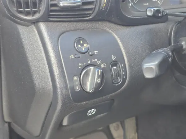 Mercedes-Benz C 220 CDi Classic 10