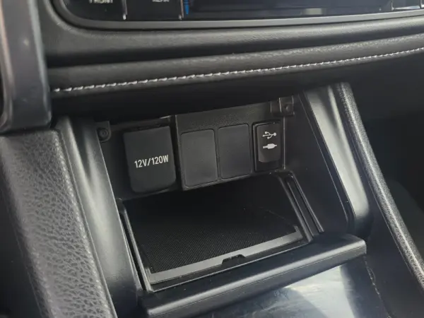 Toyota Auris 1.6 D-4D Comfort 19