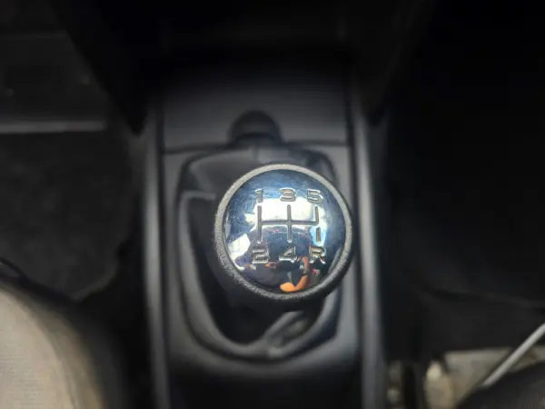 Peugeot 207 1.4 HDi Active 13