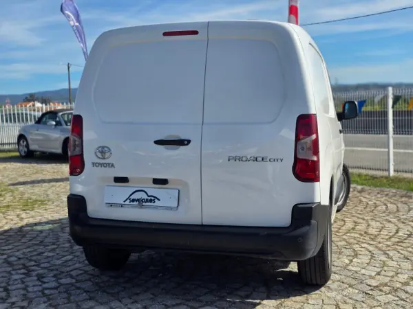 Toyota Proace City Verso 1.5D L1 Comfort 6