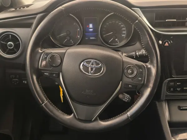 Toyota Auris 1.6 D-4D Comfort 10