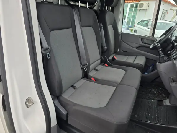 Volkswagen Crafter 35 2.0 TDI L4H3 24