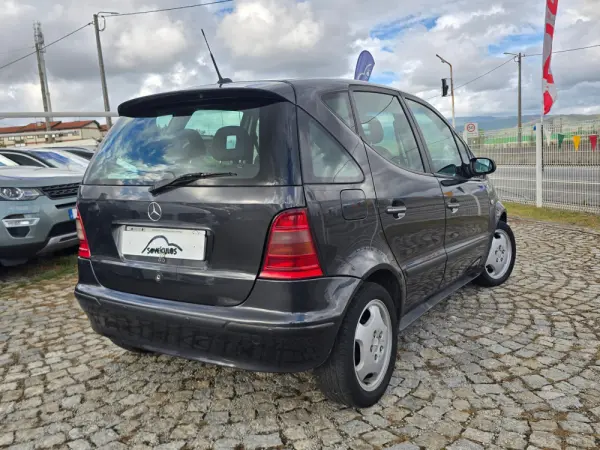 Mercedes-Benz A 170 CDi Elegance 4