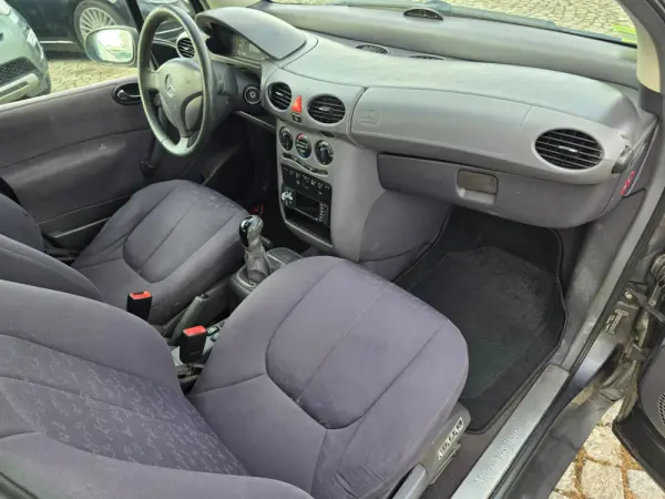 Mercedes-Benz A 170 CDi Elegance 14