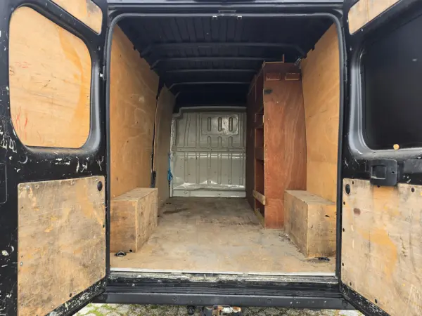 Citroen Jumpy 2.0 BlueHDi M Confort Semi-Vidrado 6