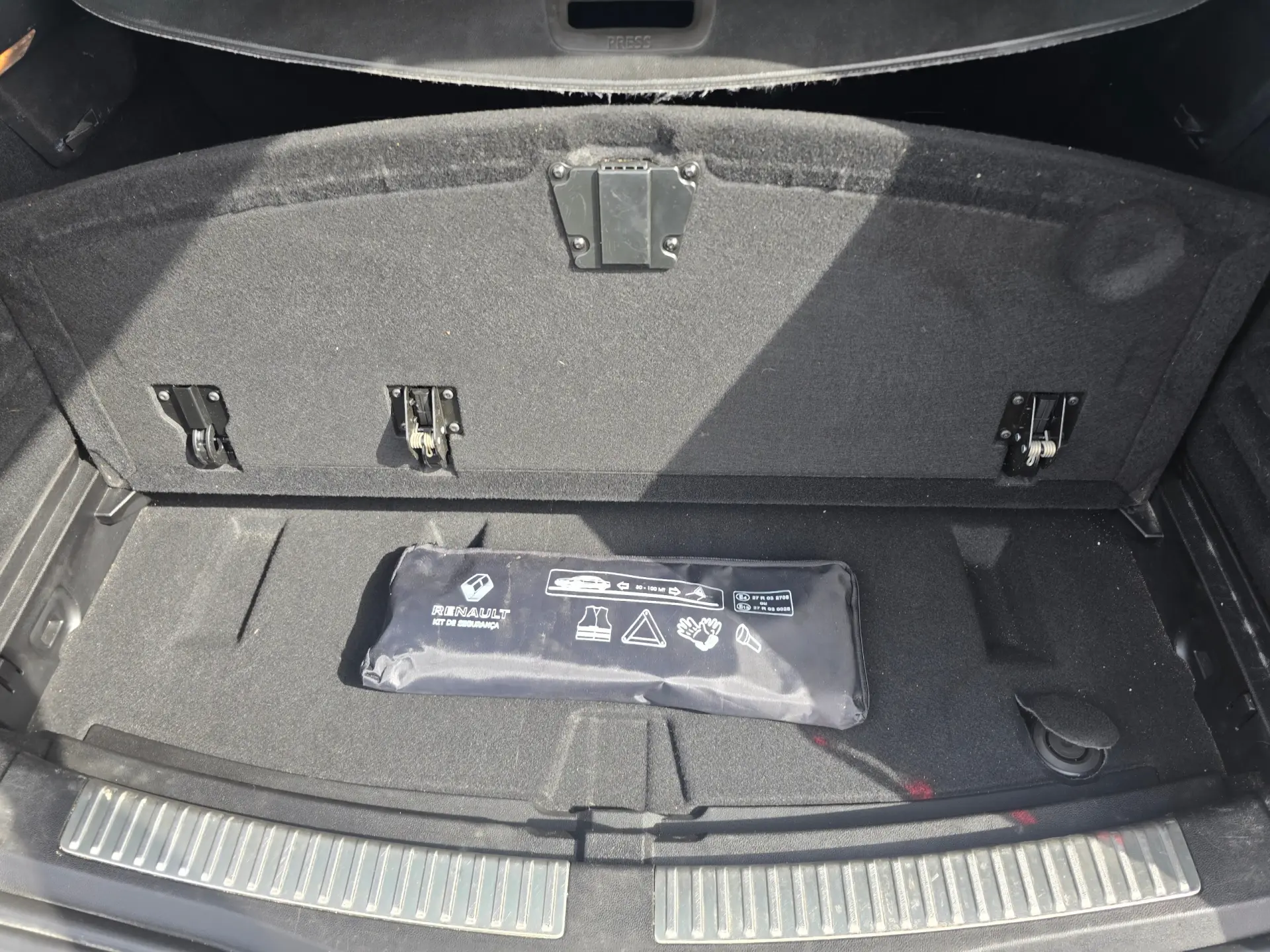 Renault Mégane 1.5 Blue dCi Bose Edition 7