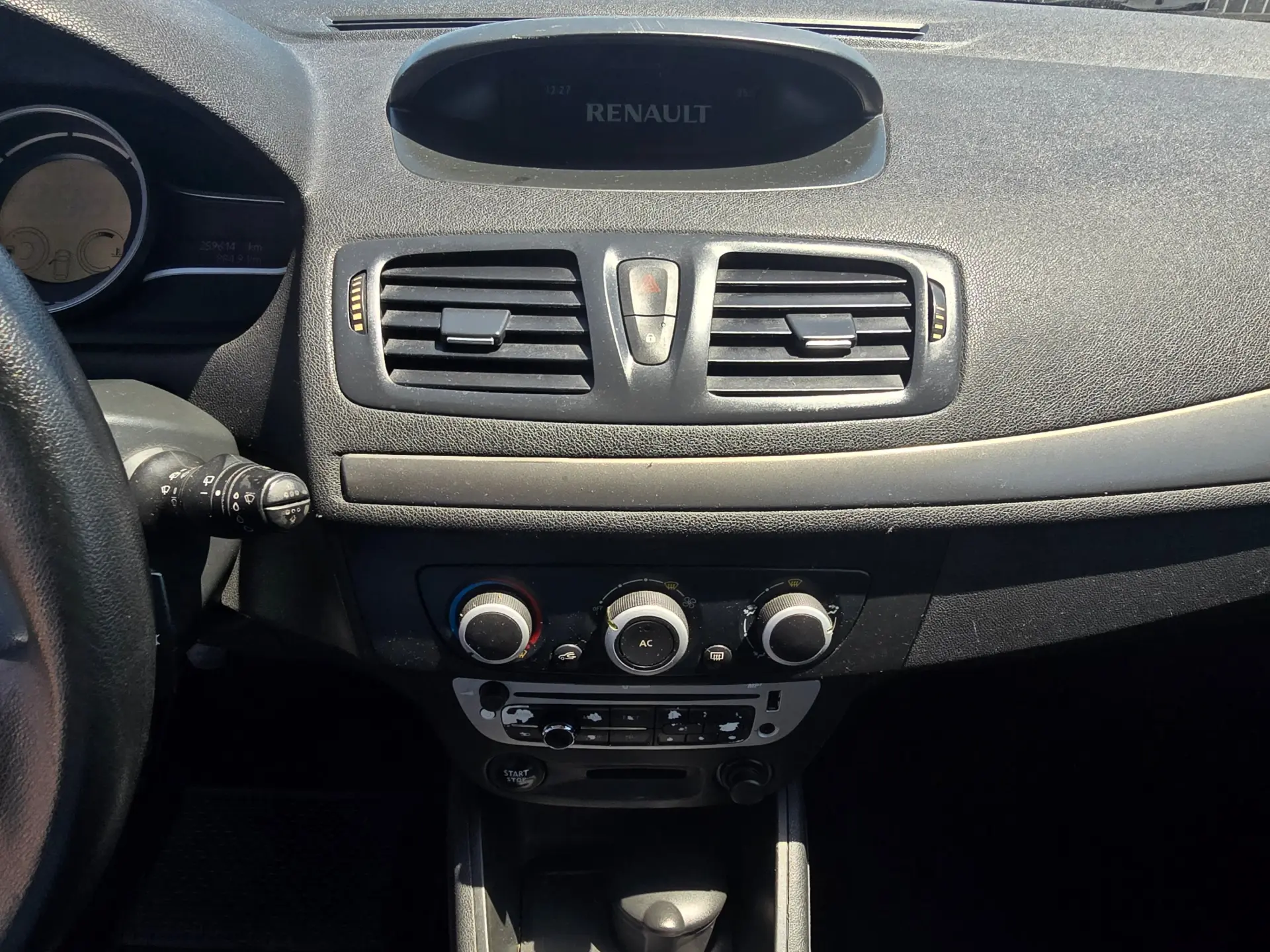 Renault Mégane 1.5 dCi Confort 13