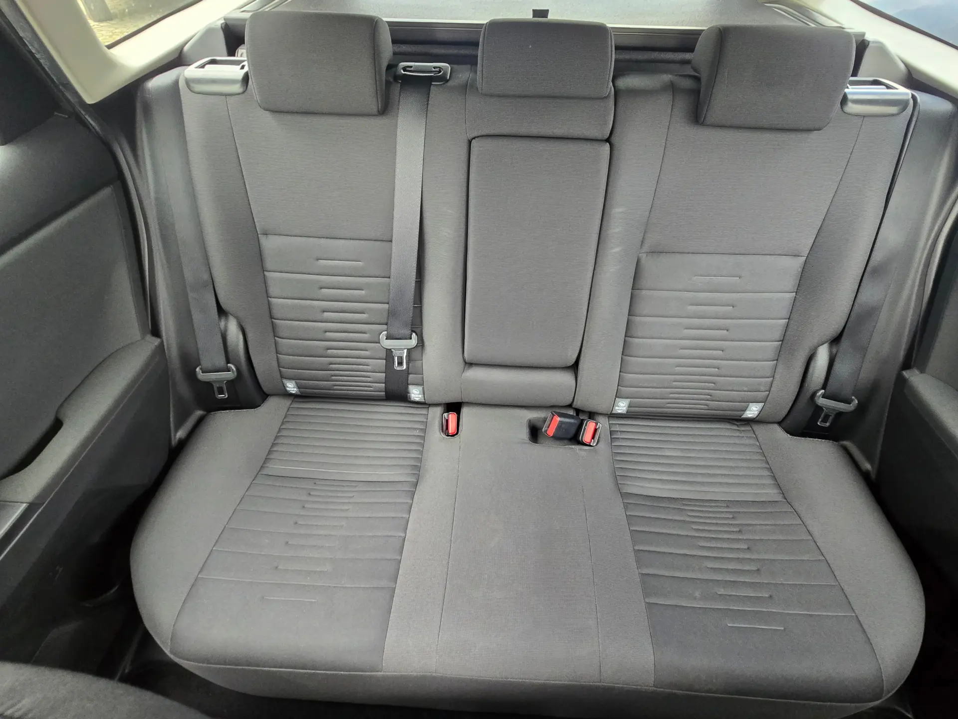 Toyota Auris 1.6 D-4D Comfort 27