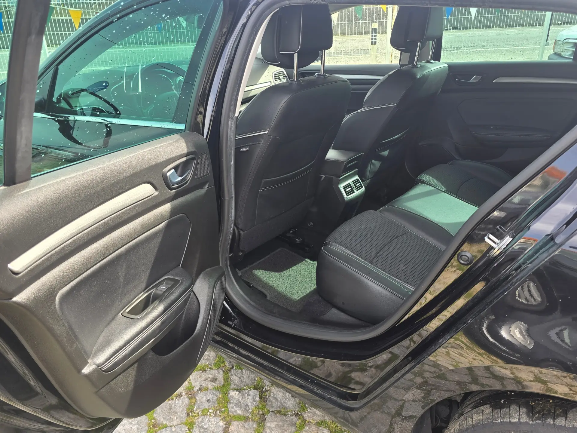 Renault Mégane 1.5 Blue dCi Bose Edition 26