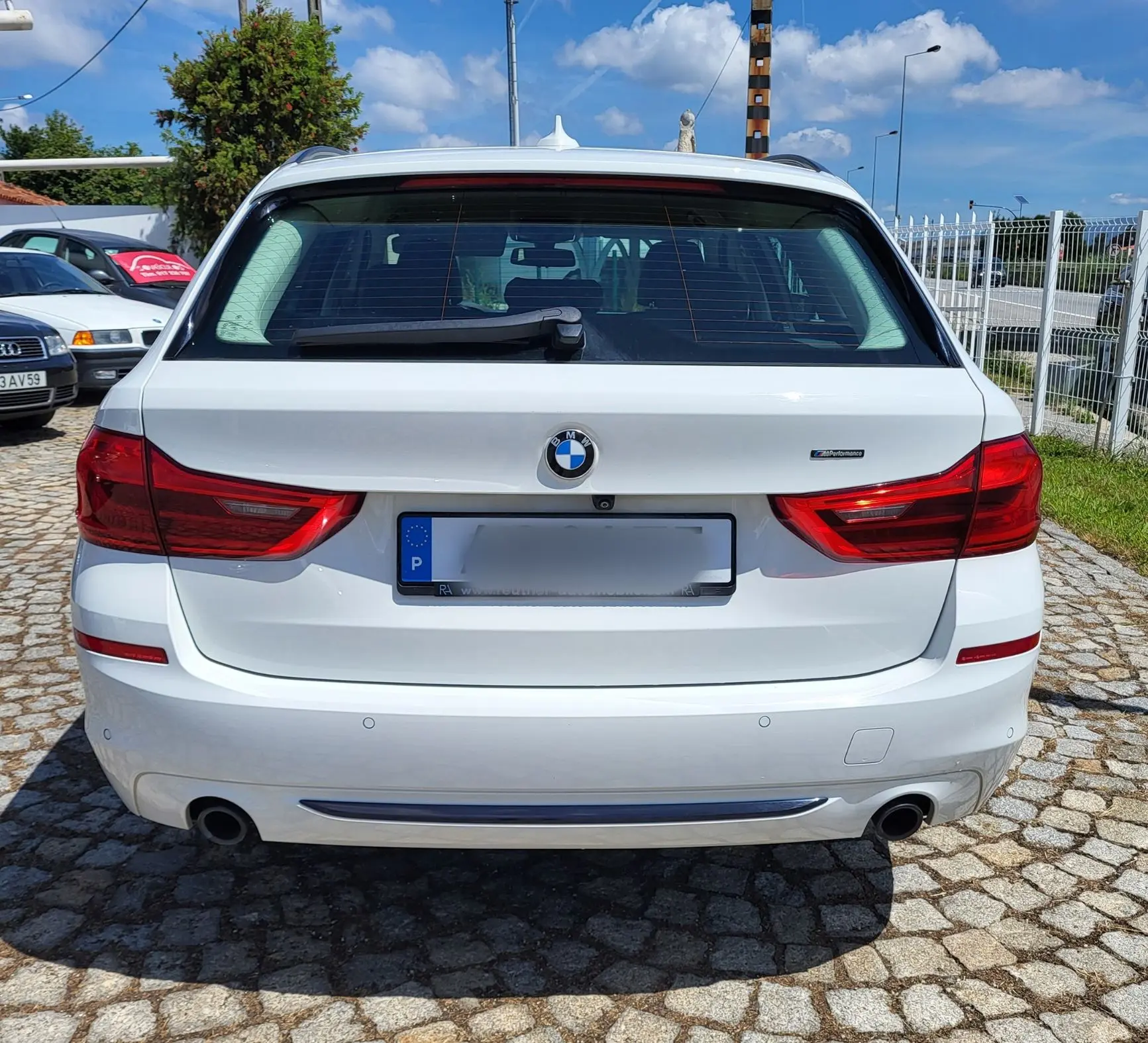 BMW 520 Line Sport Auto 2