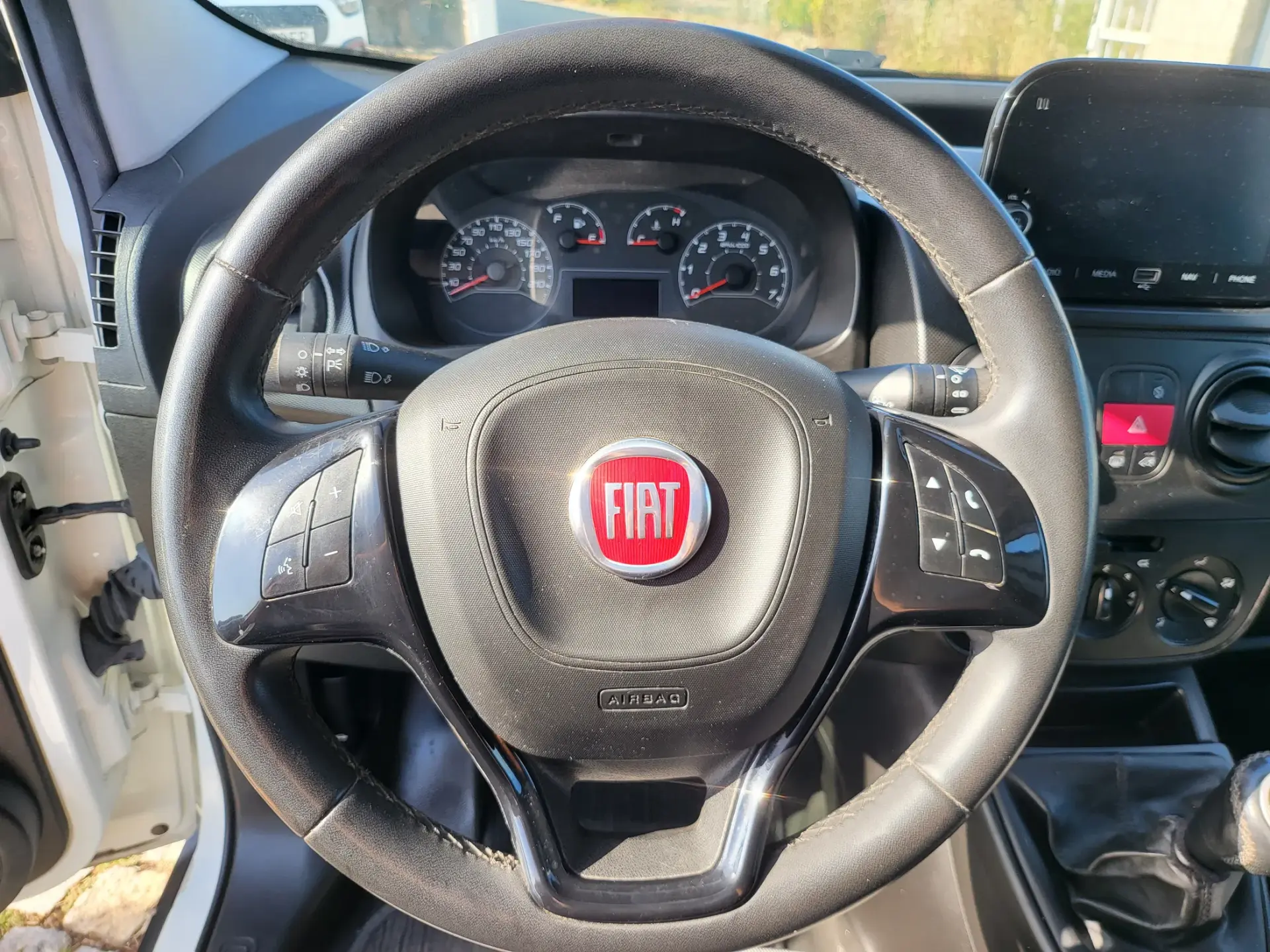 Fiat Fiorino 1.3 M-jet Adventure 11