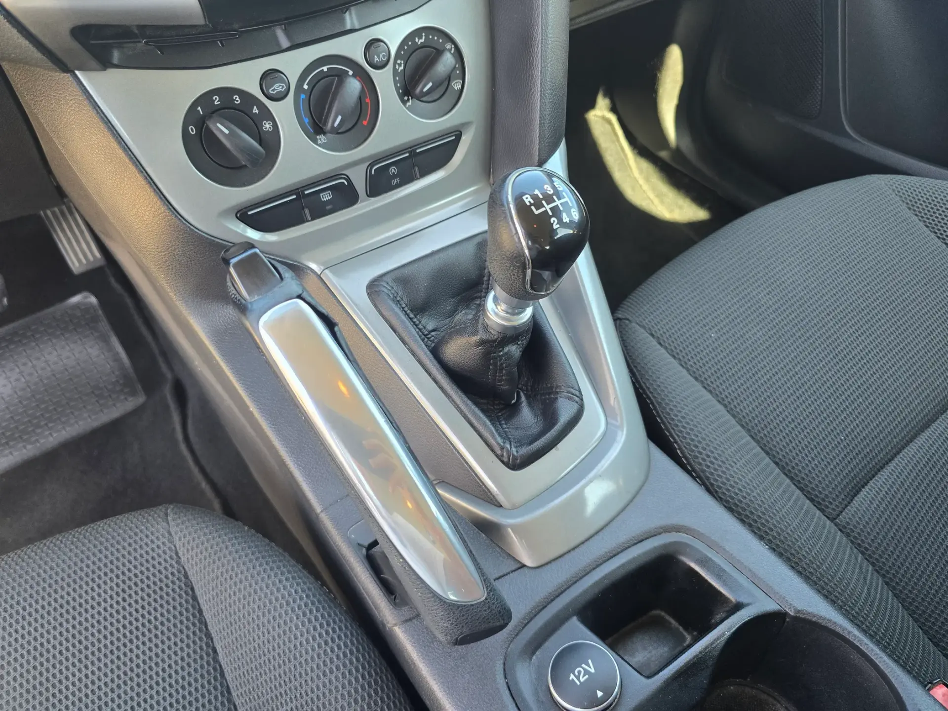 Ford Focus 1.6 TDCi Titanium Best 12