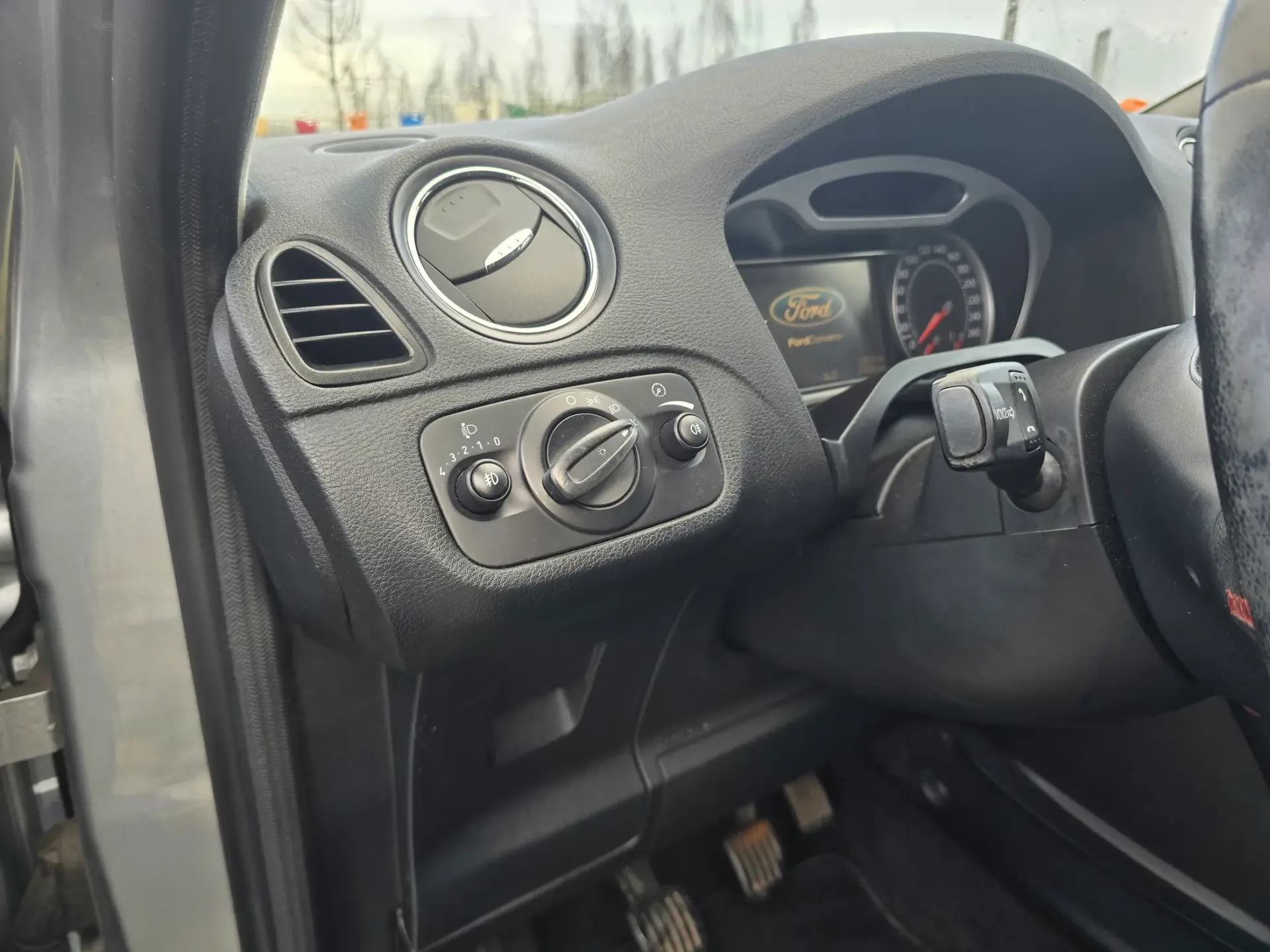 Ford S-Max 1.8 TDCi Titanium 7L 15