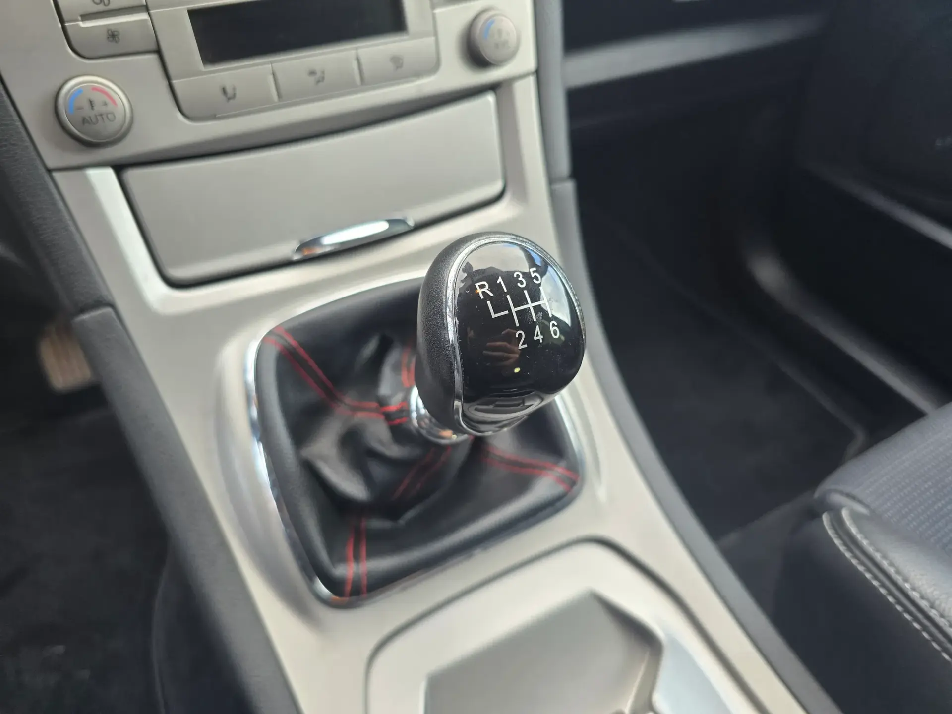 Ford S-Max 1.8 TDCi Titanium 7L 19