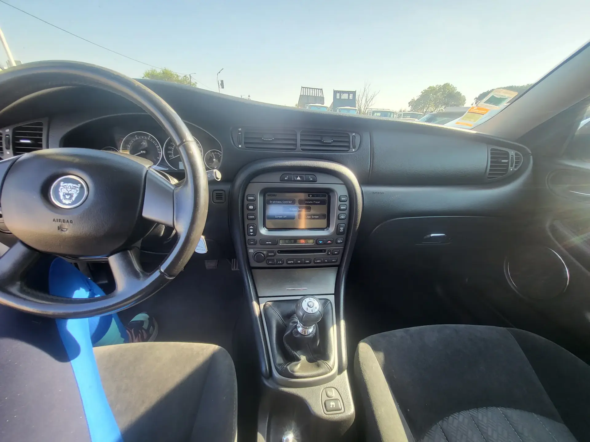 Jaguar X-Type 2.0 D Classic 14