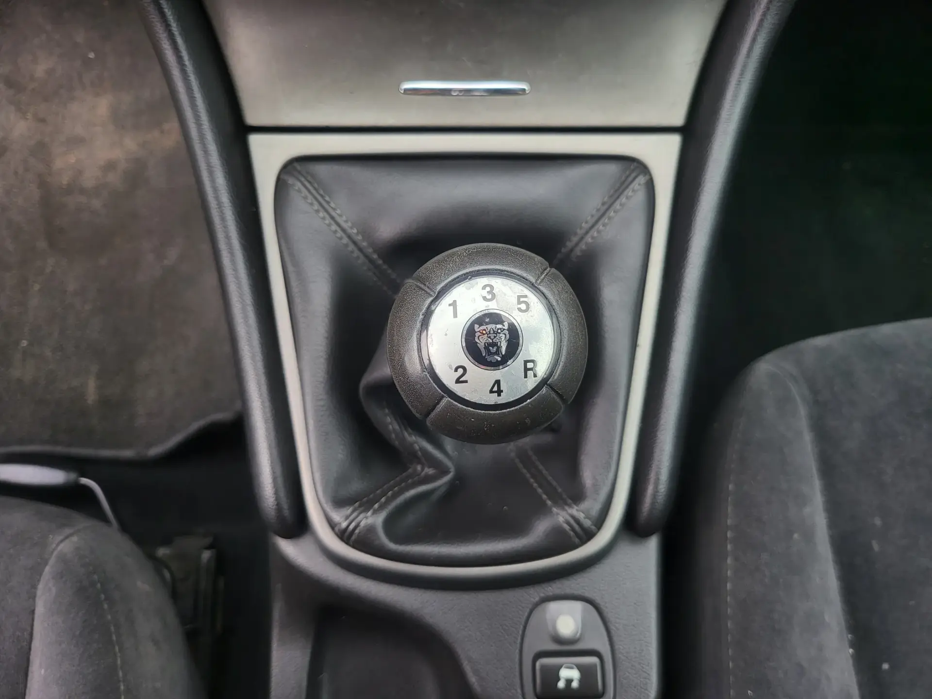 Jaguar X-Type 2.0 D Classic 15