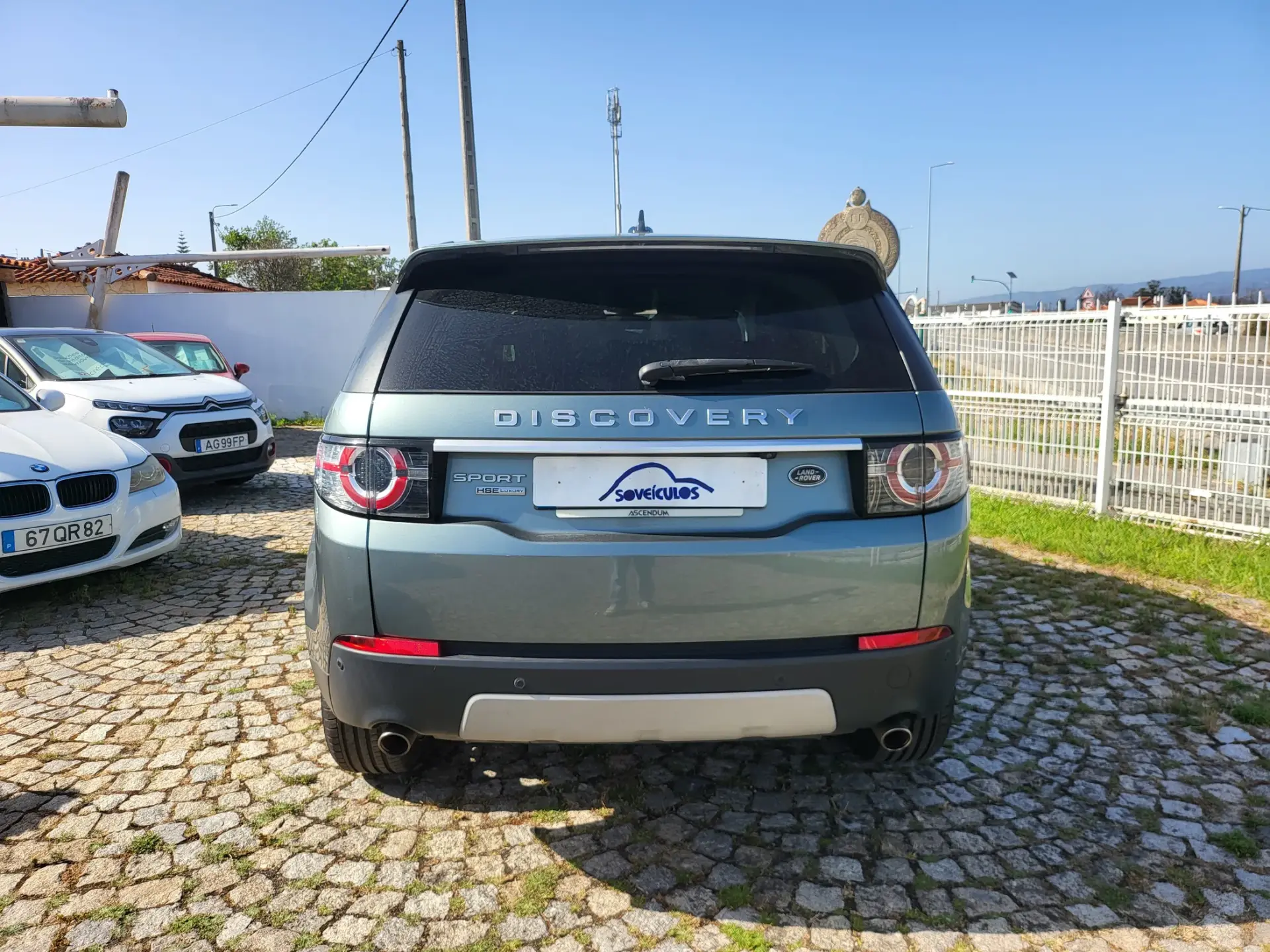 Land Rover Discovery Sport 2.0 TD4 HSE Luxury 7L Auto 3