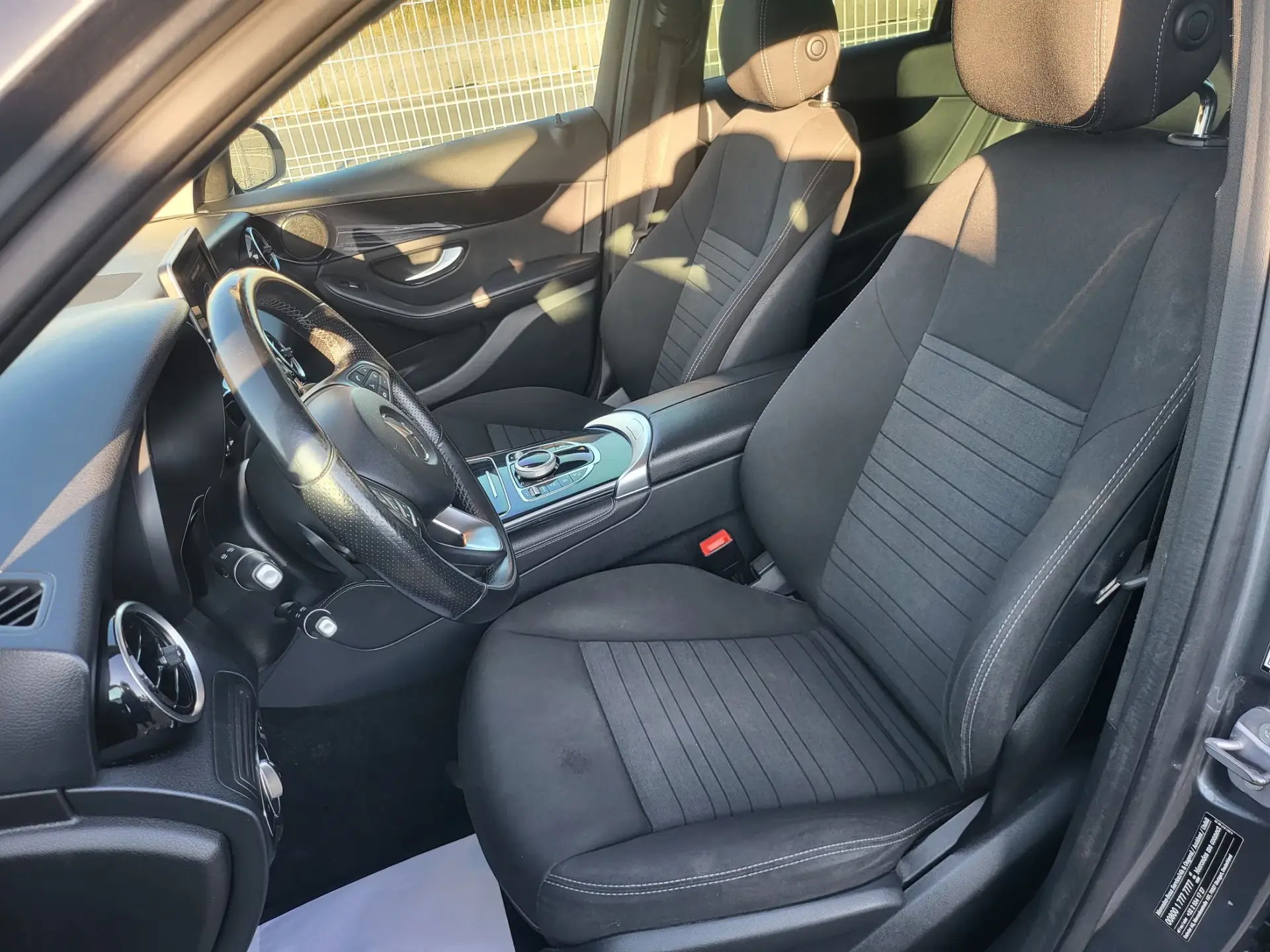 Mercedes-Benz GLC 350 e 4-Matic 15