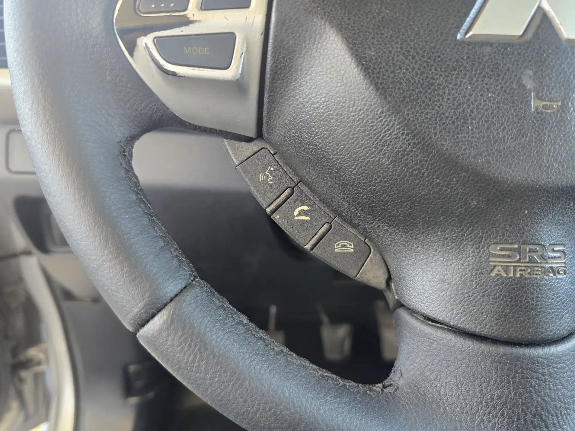 Mitsubishi Outlander 2.0 DI-D Instyle 4WD 18