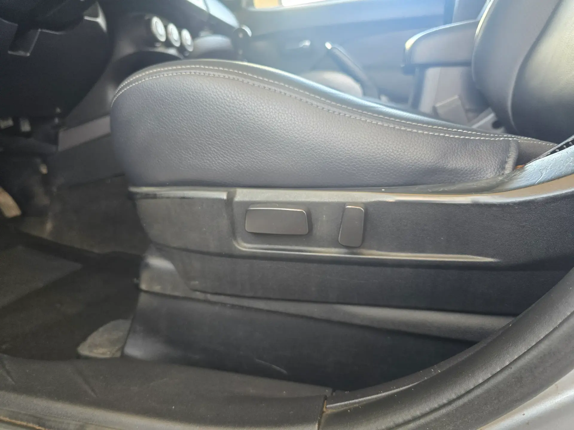 Mitsubishi Outlander 2.0 DI-D Instyle 4WD 20