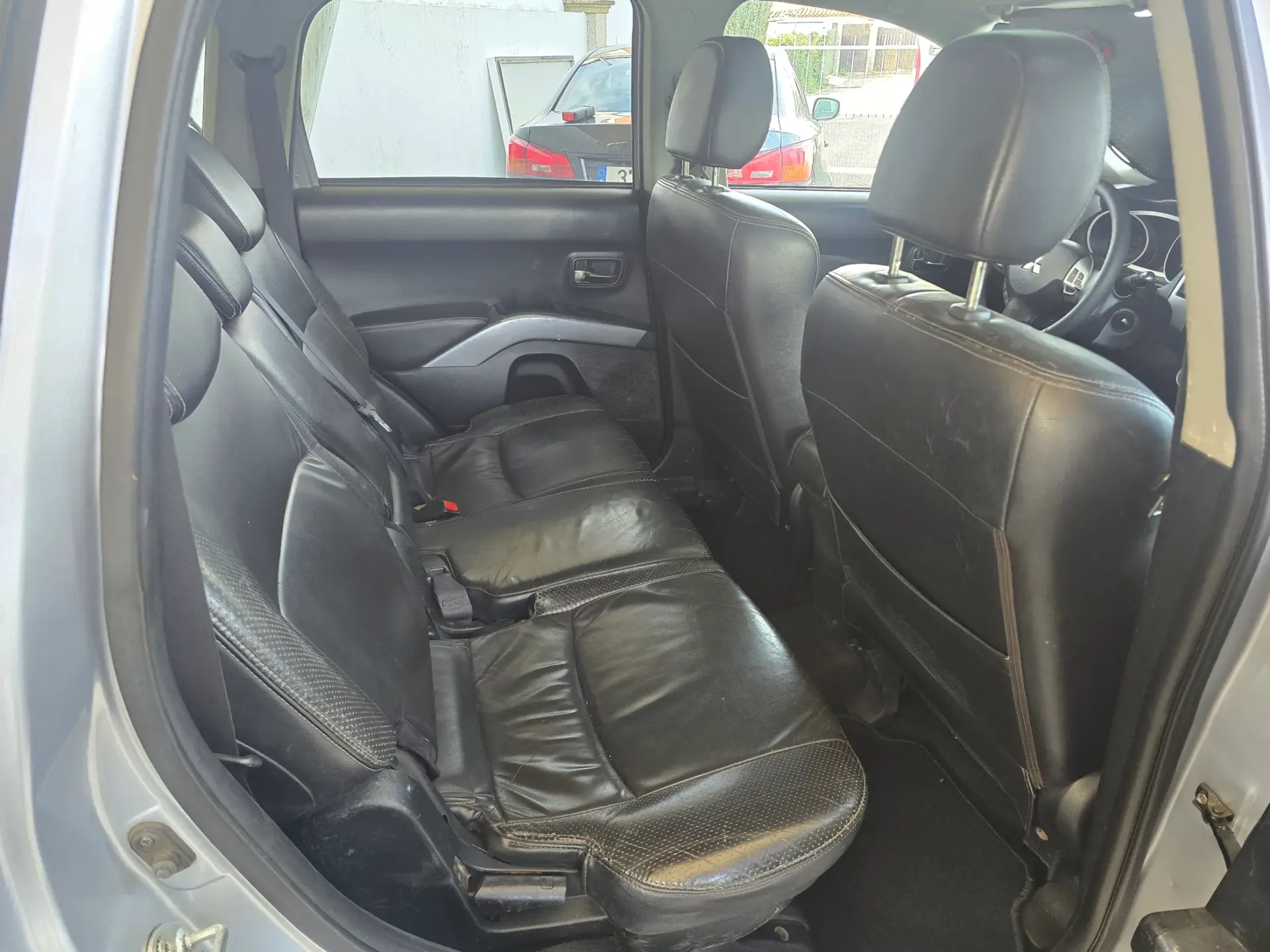 Mitsubishi Outlander 2.0 DI-D Instyle 4WD 25