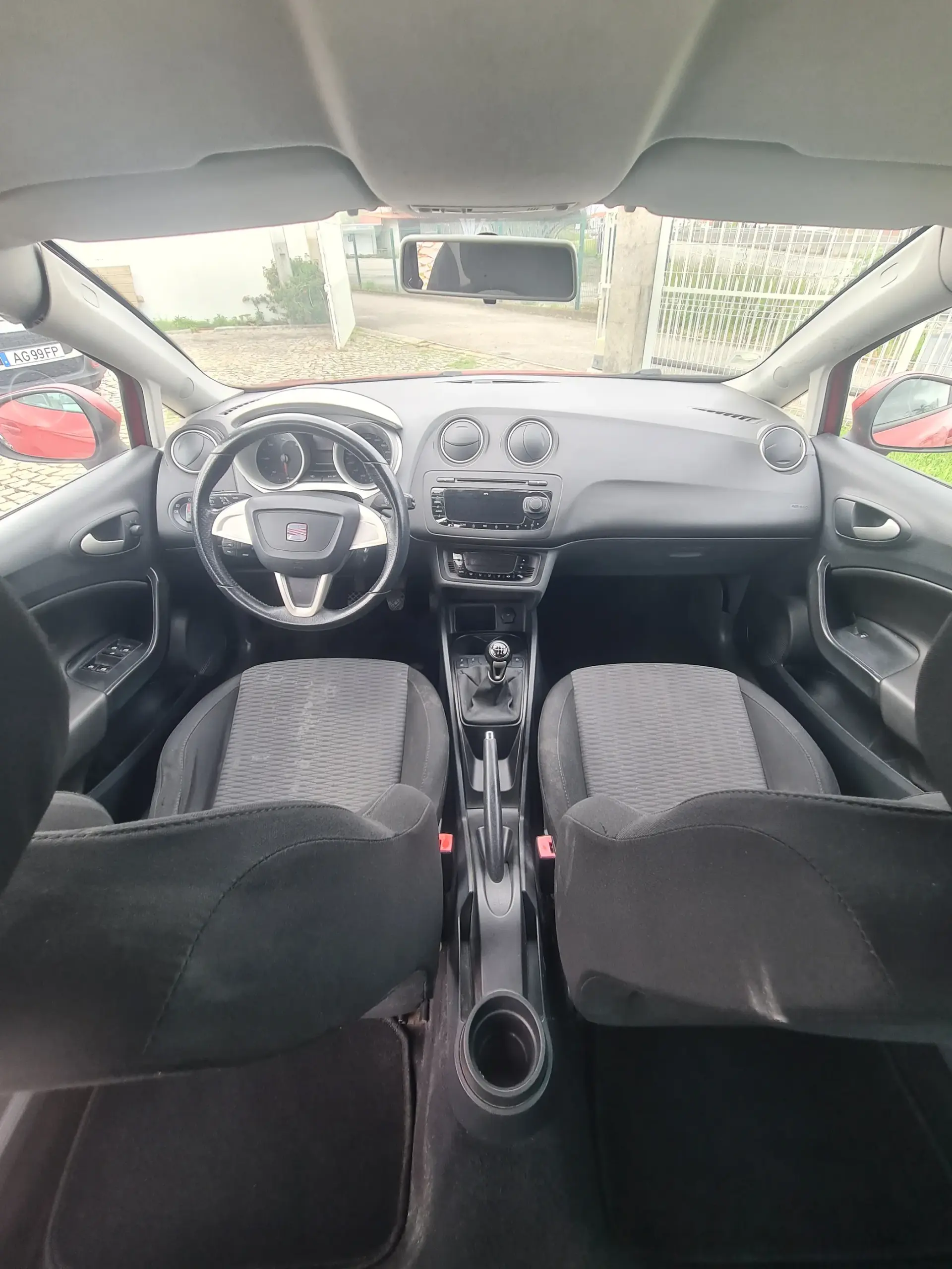 SEAT Ibiza 1.6 TDi Copa Plus DPF 6