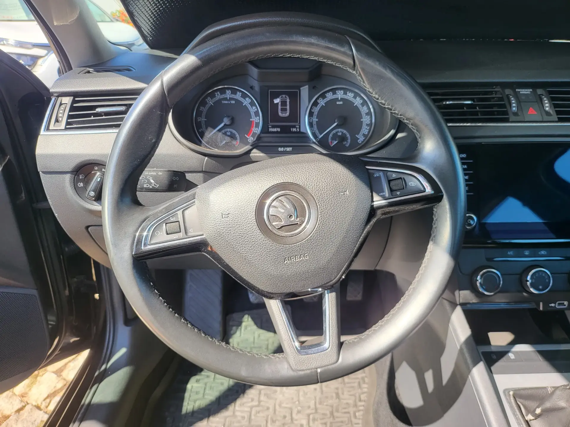 Skoda Octavia 2.0 TDI Style 12