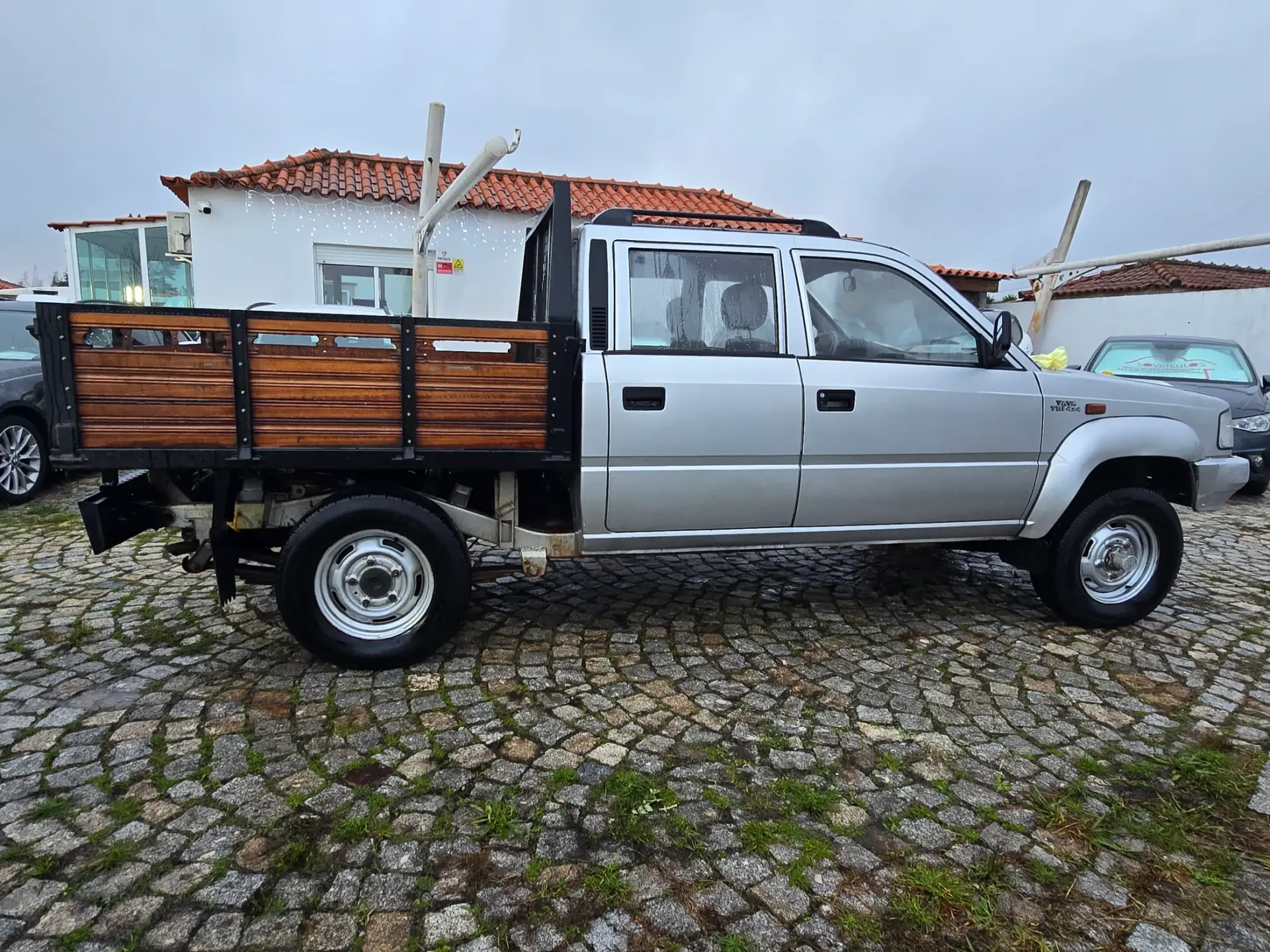 Tata Telcoline 2.0 TD 3