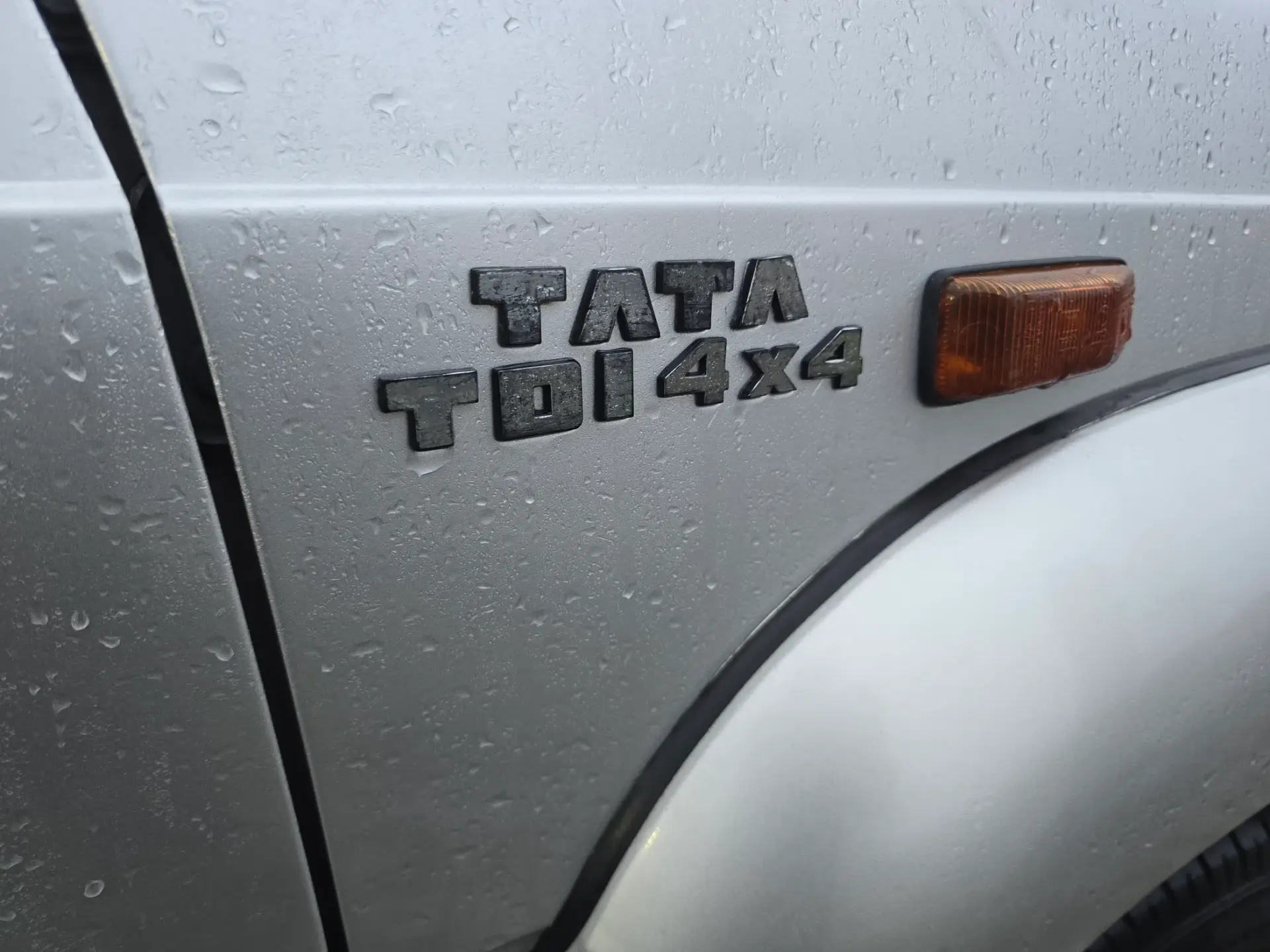 Tata Telcoline 2.0 TD 20
