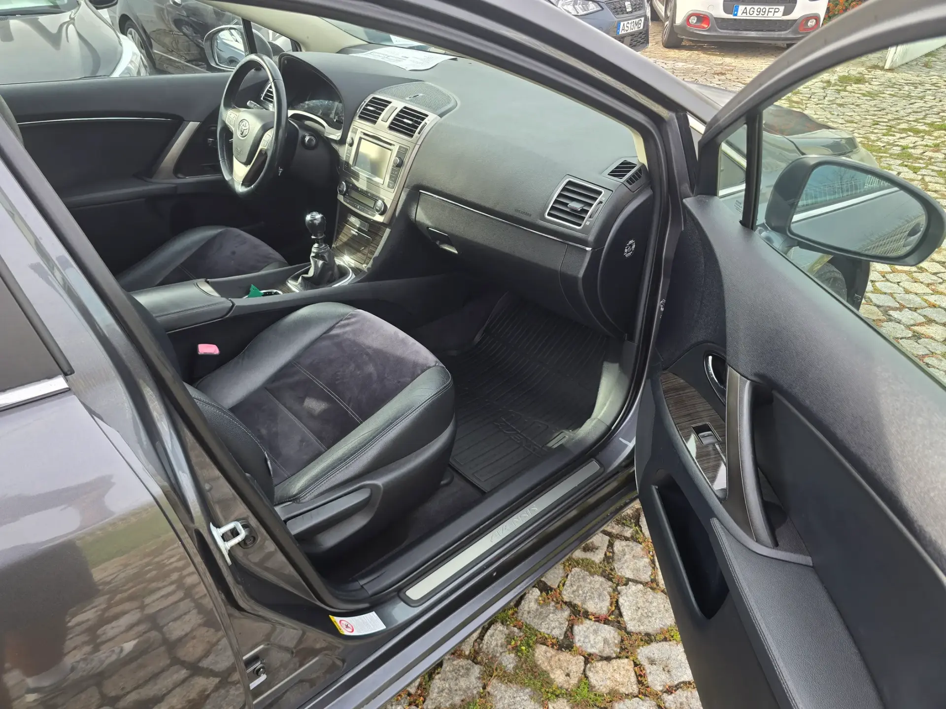 Toyota Avensis 2.0 D-4D 17