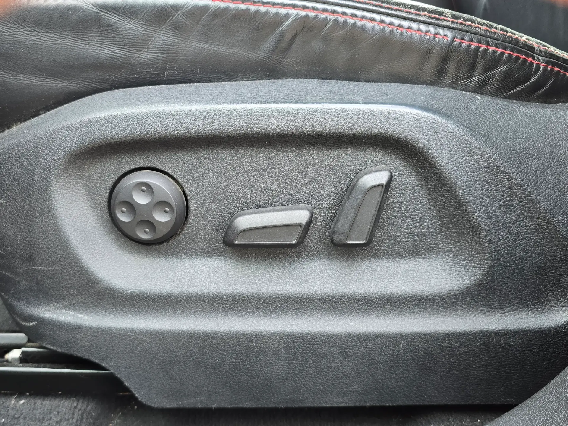 Audi Q5 3.2 V6 FSi Exclusive S-tronic 16