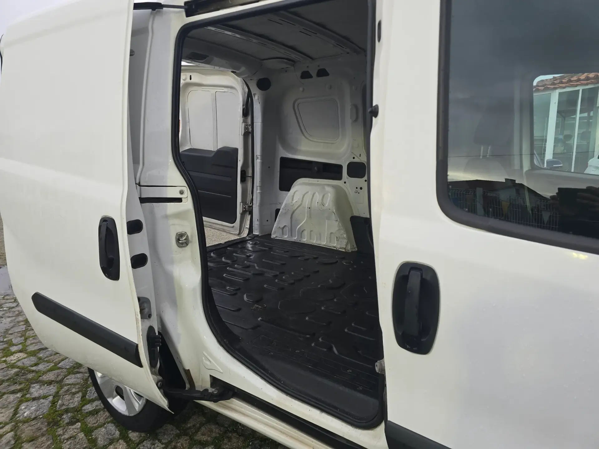 Fiat Doblo 1.3 Multijet 8