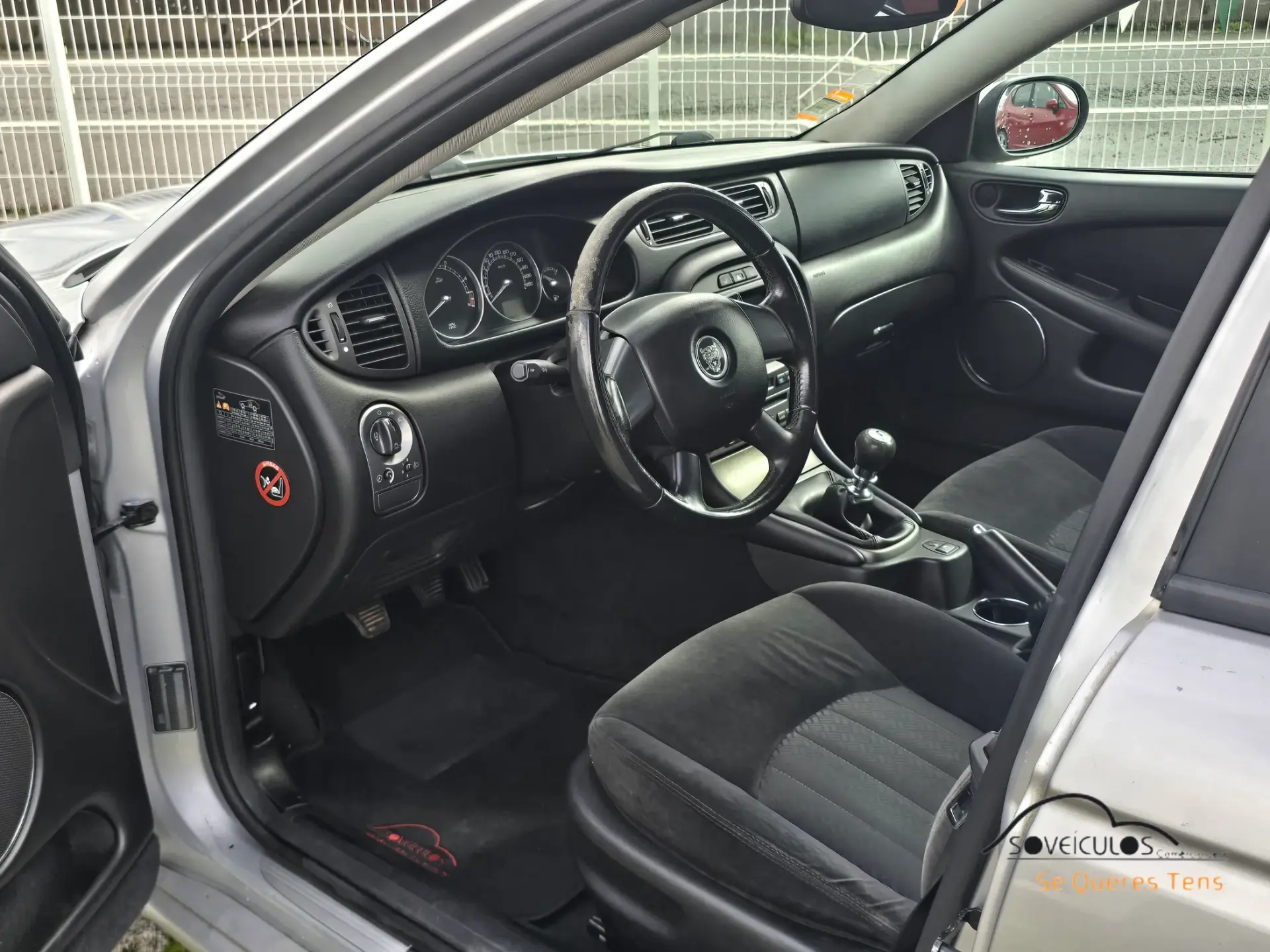 Jaguar X-Type 2.0 D Classic 11