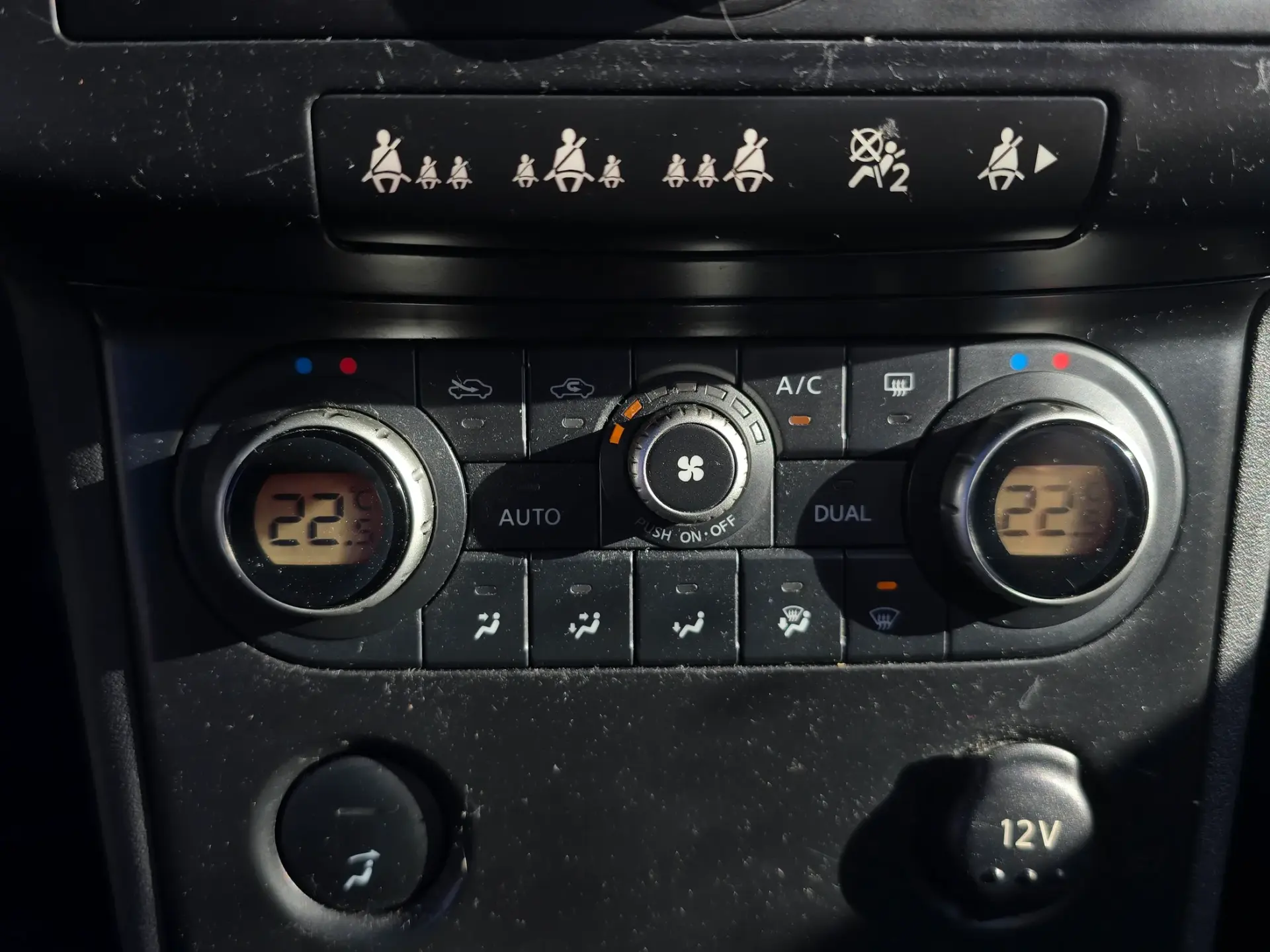 Nissan Qashqai 1.5 dCi Acenta FPD 14