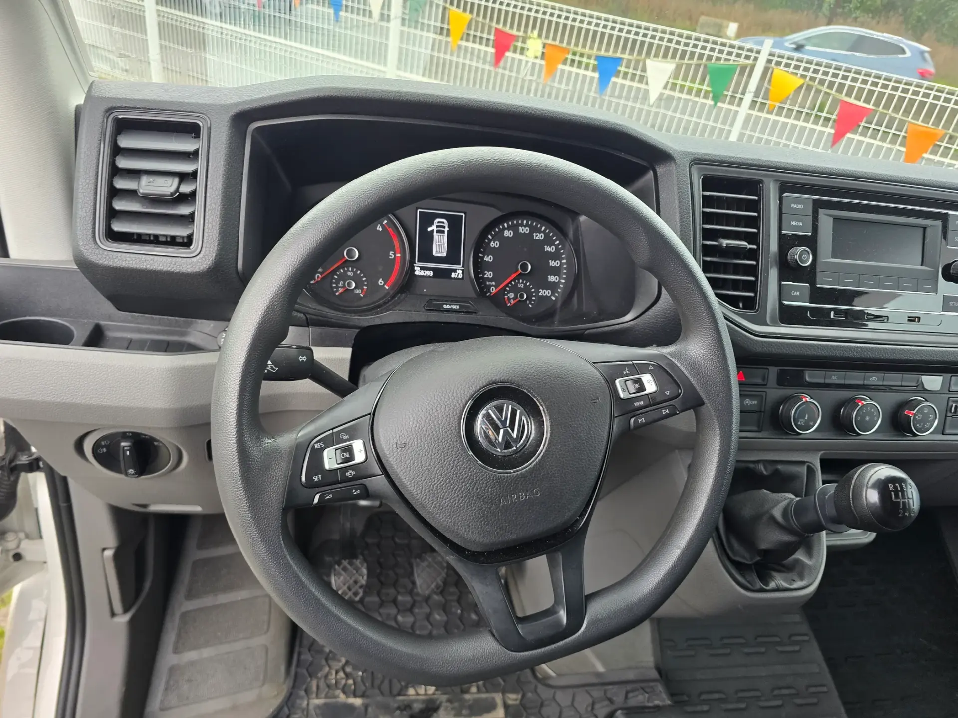 Volkswagen Crafter 35 2.0 TDI L3H3 Médio Tecto Alto 14