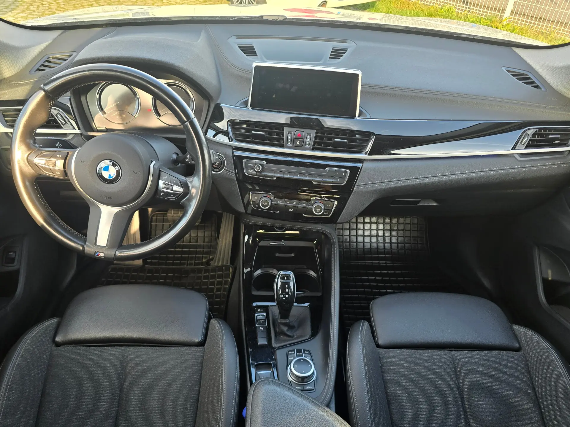 BMW X1 16 d sDrive Line Sport Auto 12